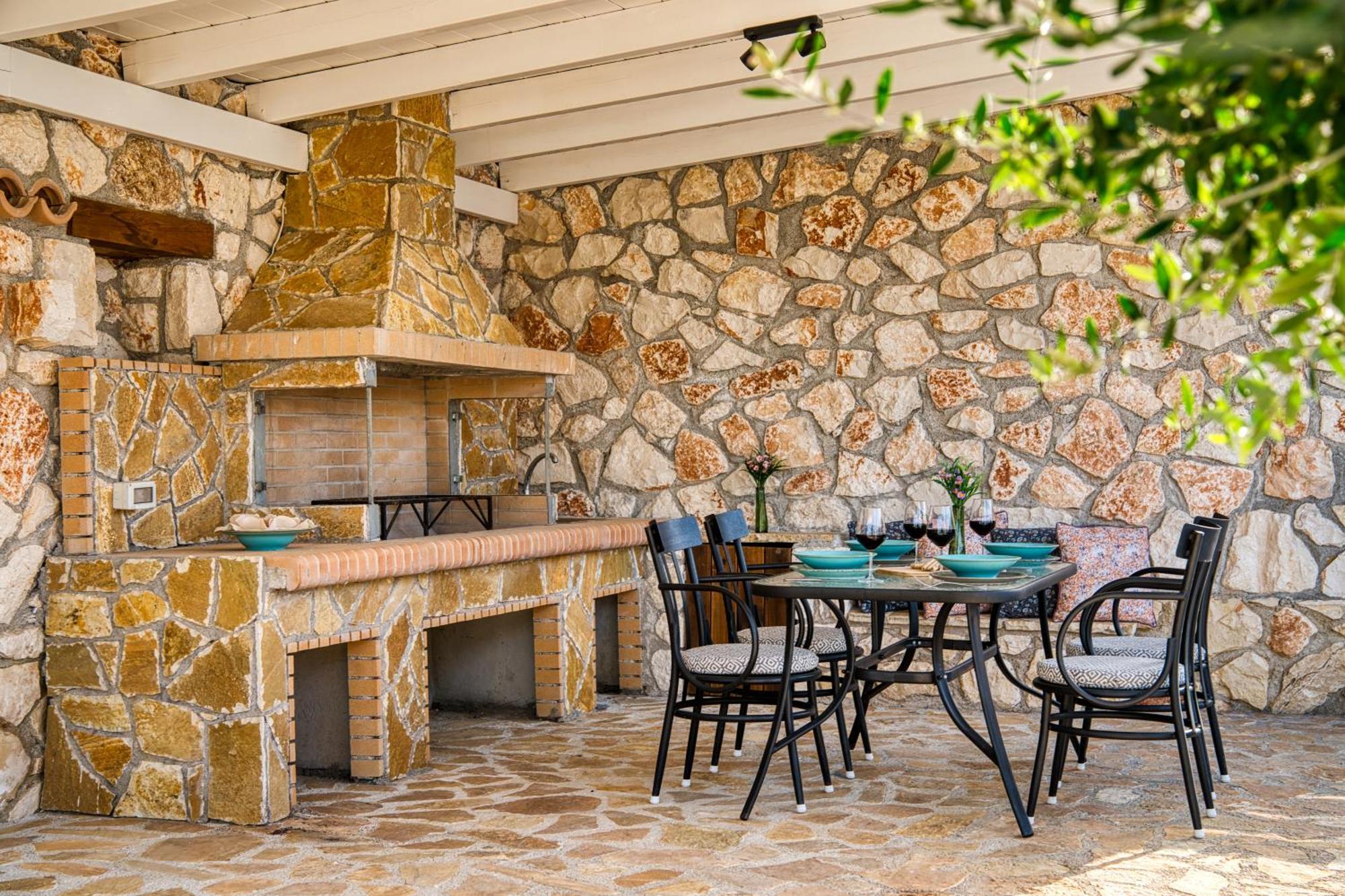 Astarte Villas - Astra Private Villas With Pool Vasilikí Exteriér fotografie