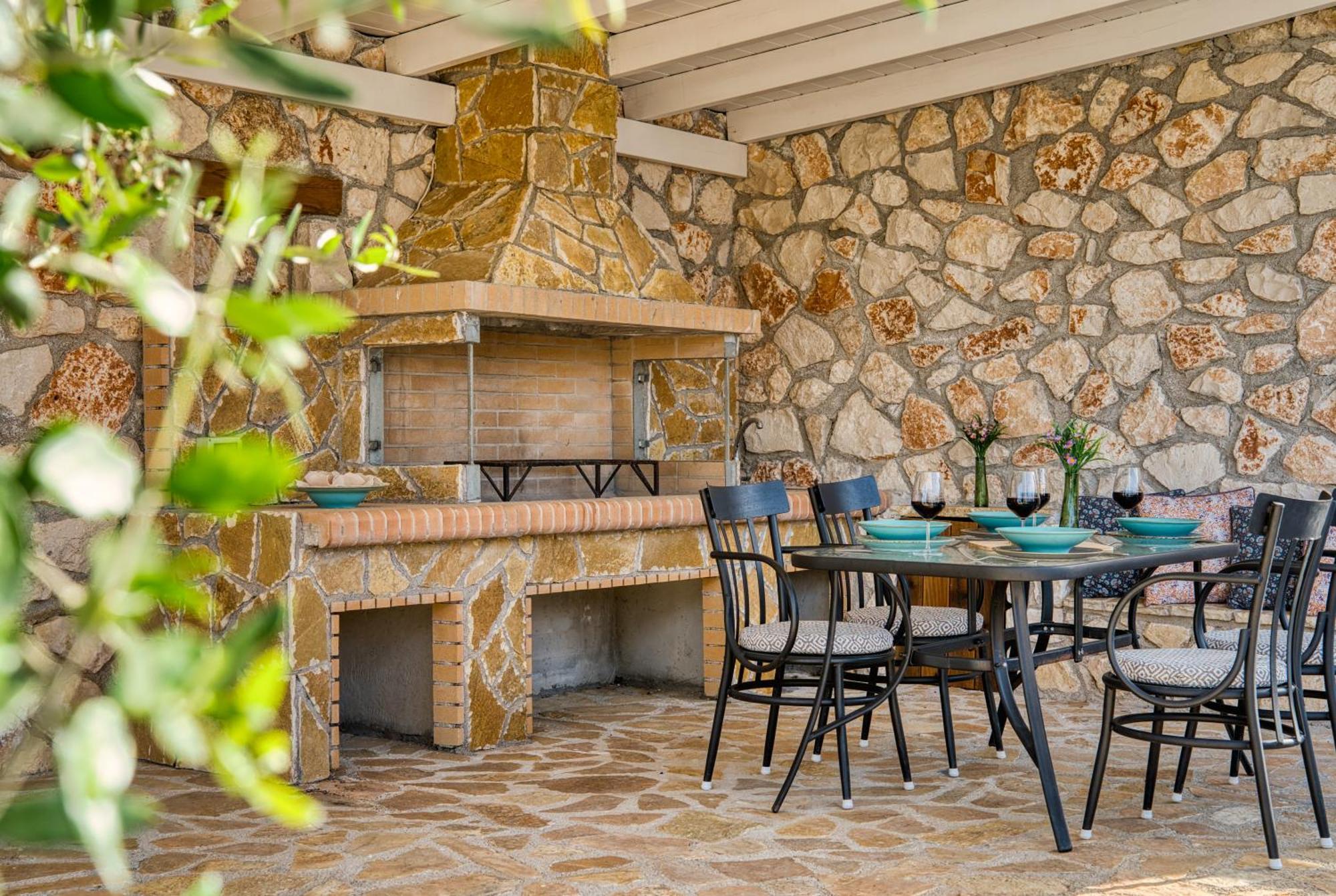 Astarte Villas - Astra Private Villas With Pool Vasilikí Exteriér fotografie